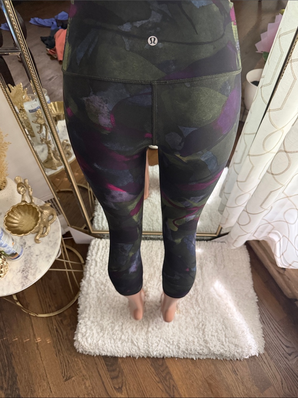 lululemon athletica Black Multicolor Printed Wunder Under Crops